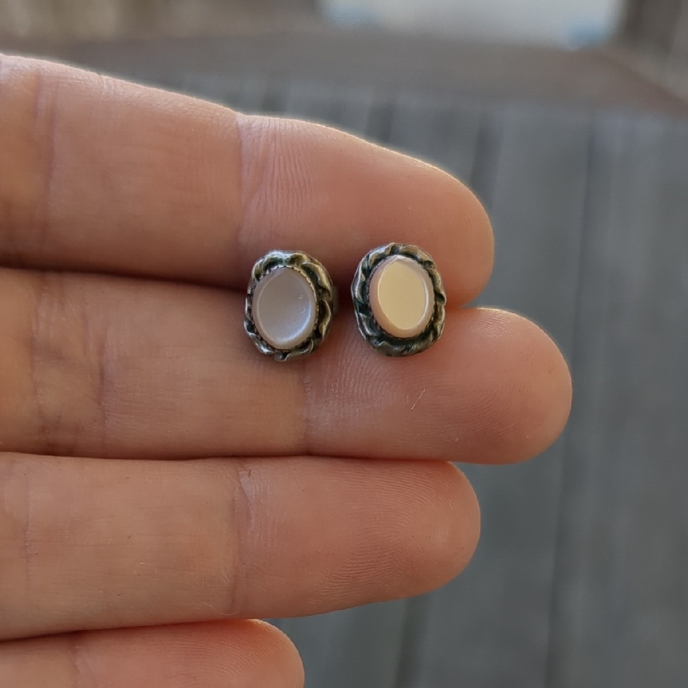 Elegant Vintage Sterling Silver Pink Stud Earrings